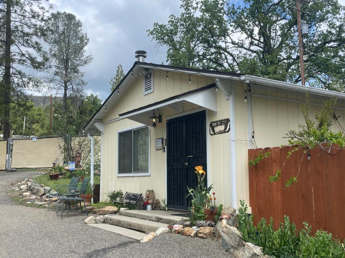 Sierra Sunset Cottage -Yosemite Area Vacation Cottage 아와니 외부 사진
